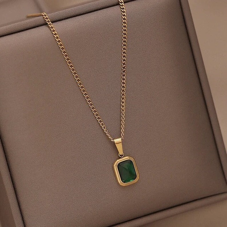 Emerald Necklace - Image 3