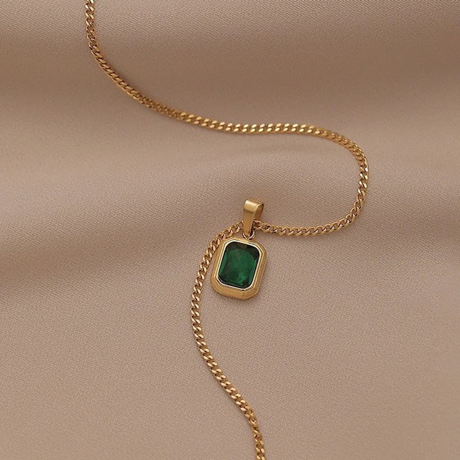 Emerald Necklace - Image 4