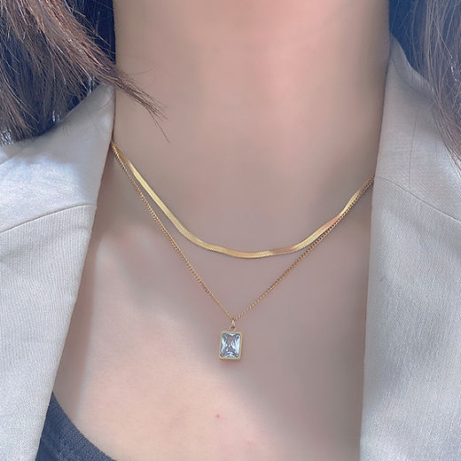 Layered ZIRCON Pendant Necklace - Image 3