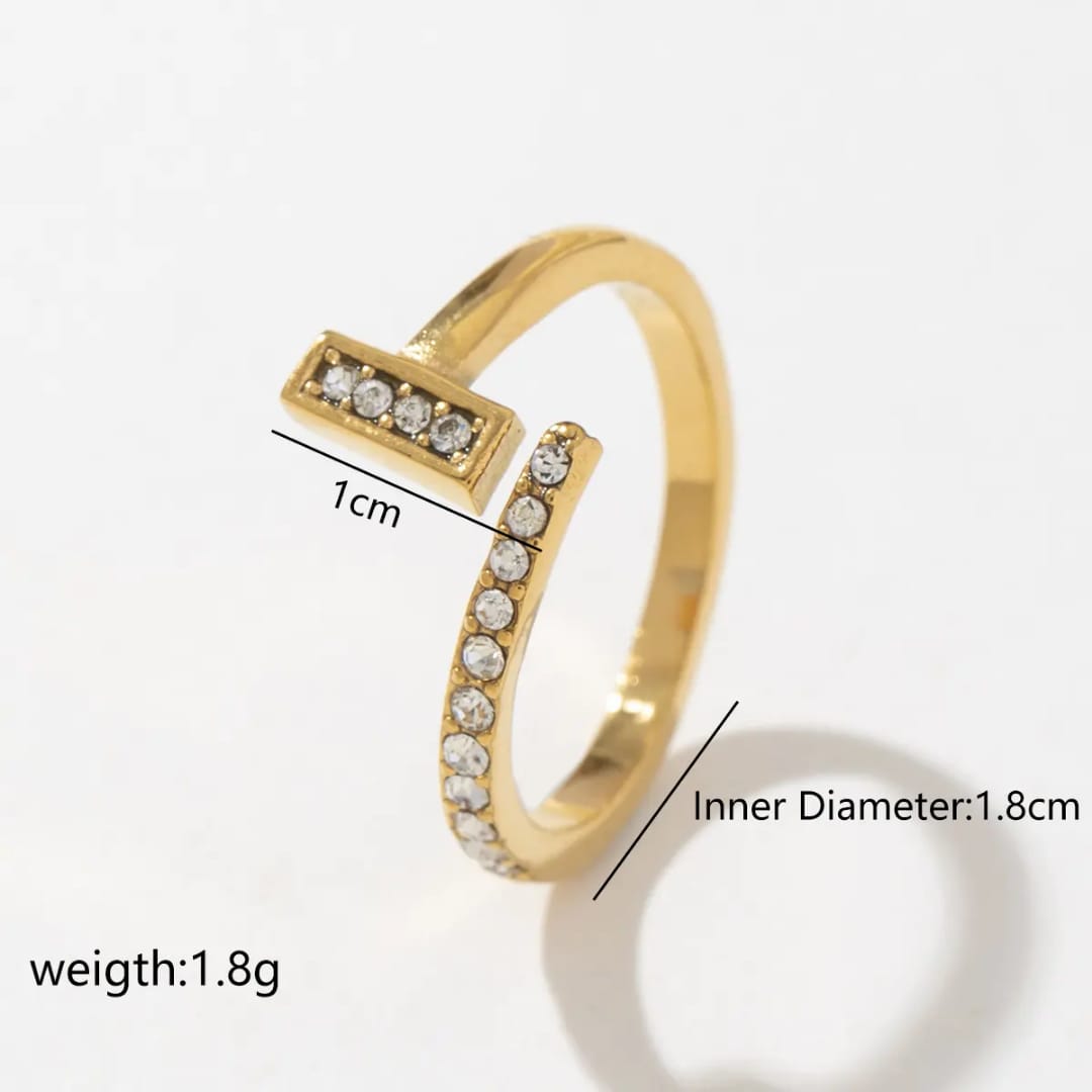 Luxury Womens Trendy Cubic Zirconia Ring - Image 2